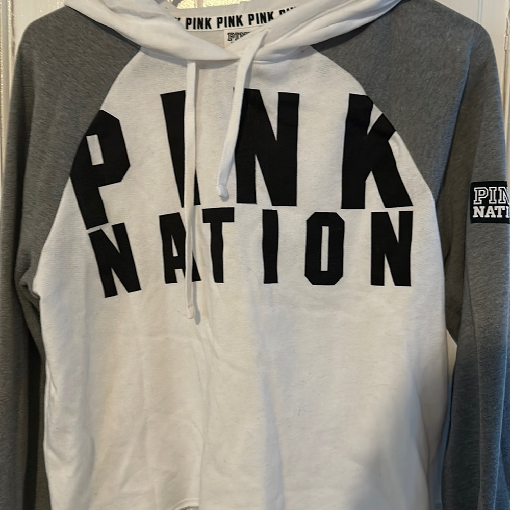 PINK NATION CROP SWEATSHIRT NEW WITHOUT TAGS